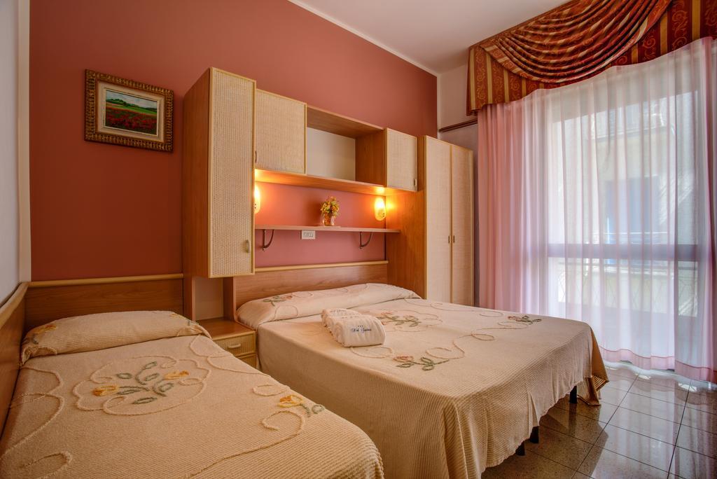 Hotel Gardenia Bellaria-Igea Marina Exteriör bild